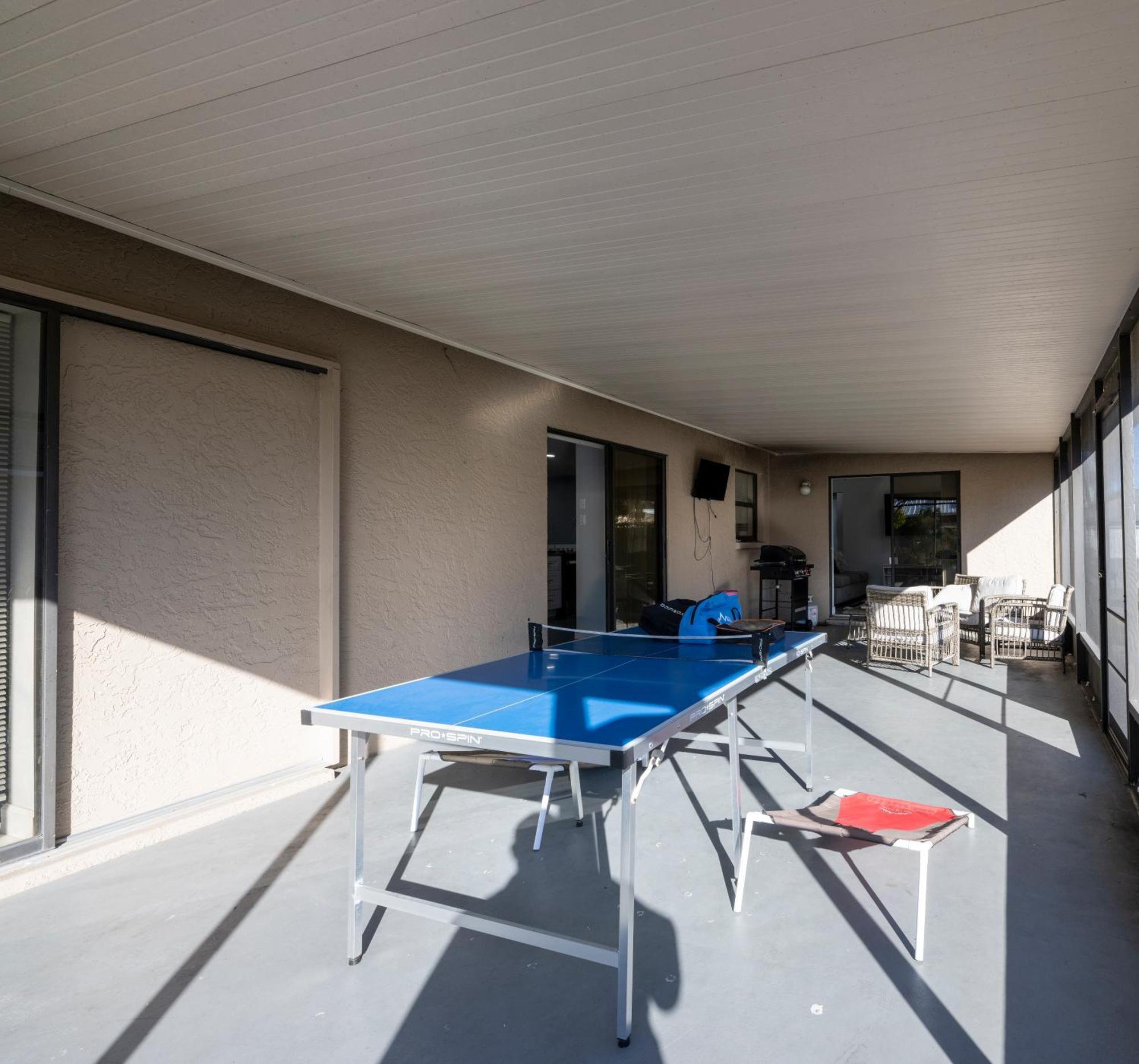 Family Fun Ping Pong, Bbq, Walk To Park Nearby Sarasota Esterno foto
